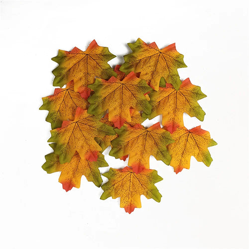 Set of 50 maple leaf decorations for parties and events - vue 13 sur 14