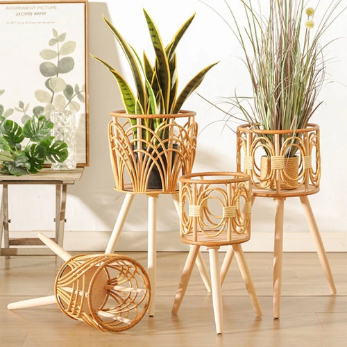 Decorative and practical woven rattan plant and flower pot - vue 3 sur 7