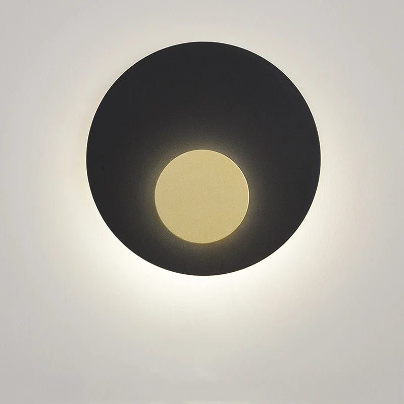 Decorative nordic style golden moon LED wall light - vue 4 sur 8