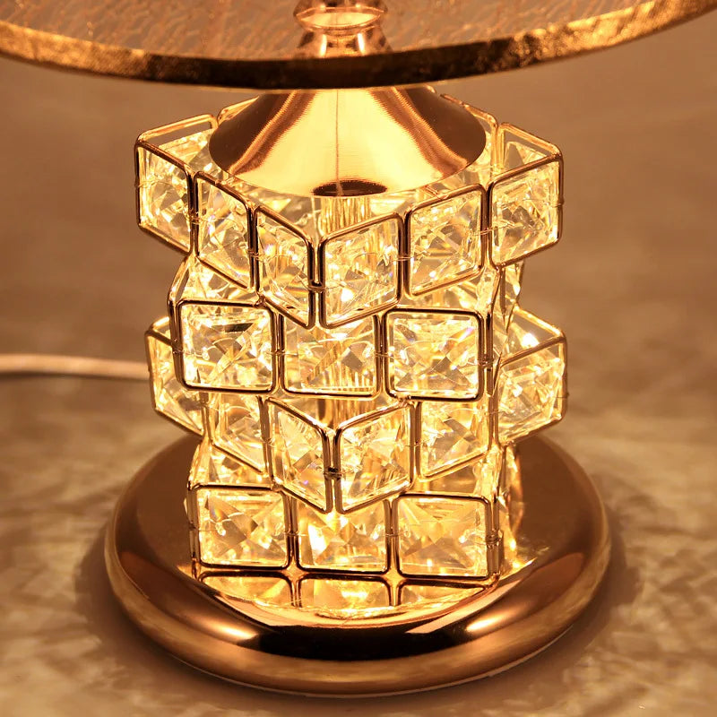 Modern crystal table lamp for luxury interior decoration - vue 3 sur 10
