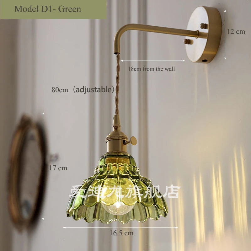 Vintage glass wall light with brass socket - vue 21 sur 21