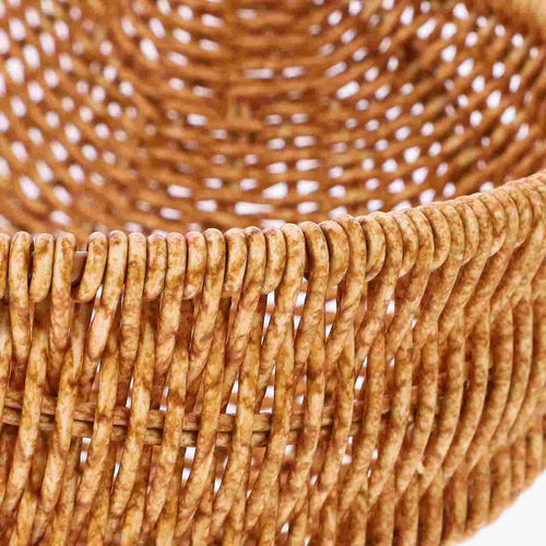 woven wicker basket for bread and food while traveling - vue 7 sur 7