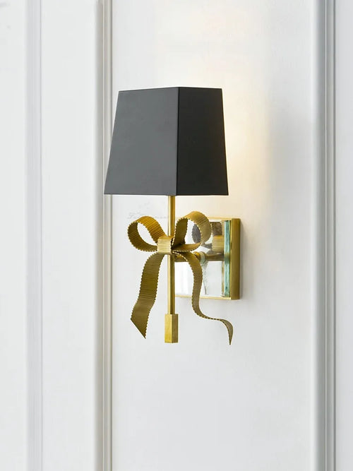 Large modern LED wall light for interiors - vue 3 sur 14