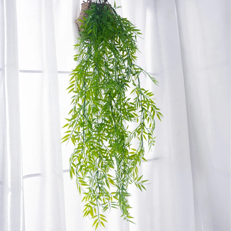 Plastic hanging plants for indoor and outdoor decoration - vue 2 sur 5