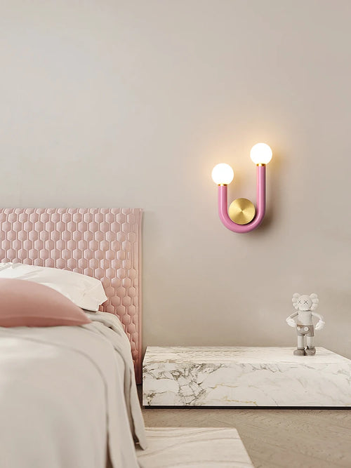 Minimalist wall light for a modern and elegant atmosphere - vue 4 sur 11