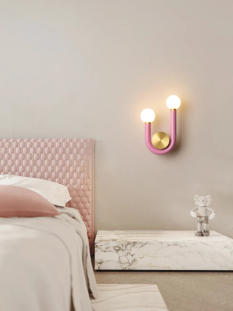 Minimalist wall light for a modern and elegant atmosphere - vue 4 sur 11