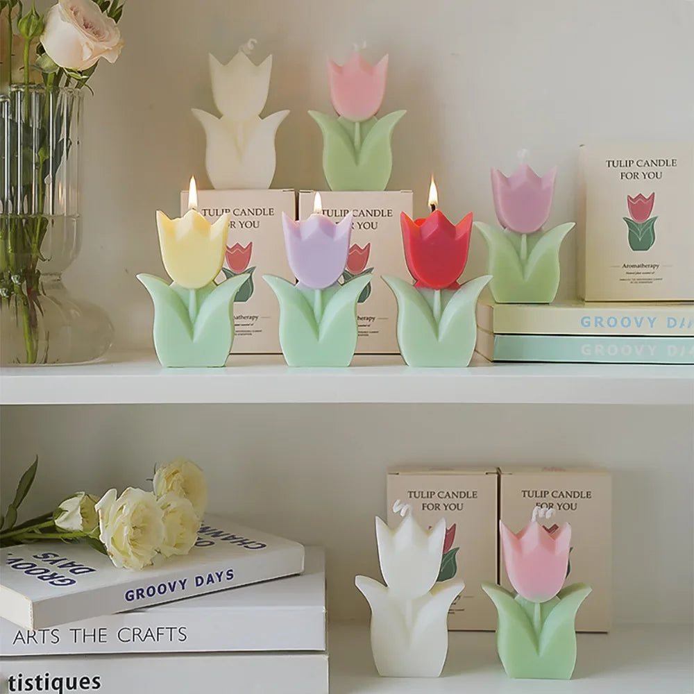 handmade scented tulip candle for decorations and aromatherapy - vue 4 sur 12