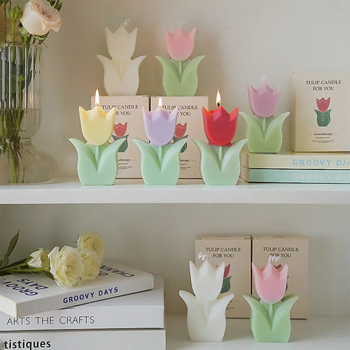 handmade scented tulip candle for decorations and aromatherapy - vue 5 sur 12