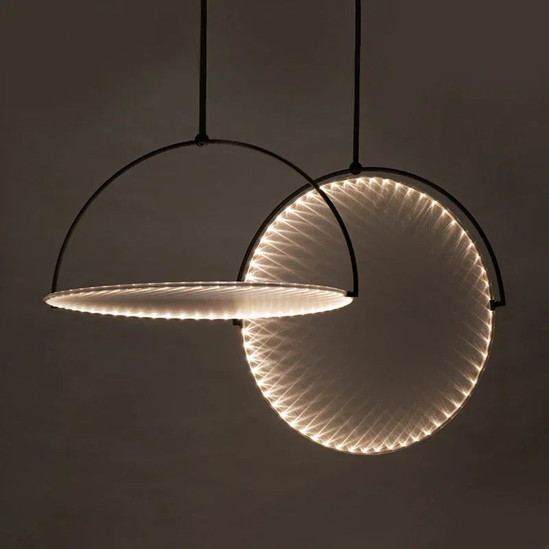 Creative fabric table lamp with flying saucer design, Nordic style