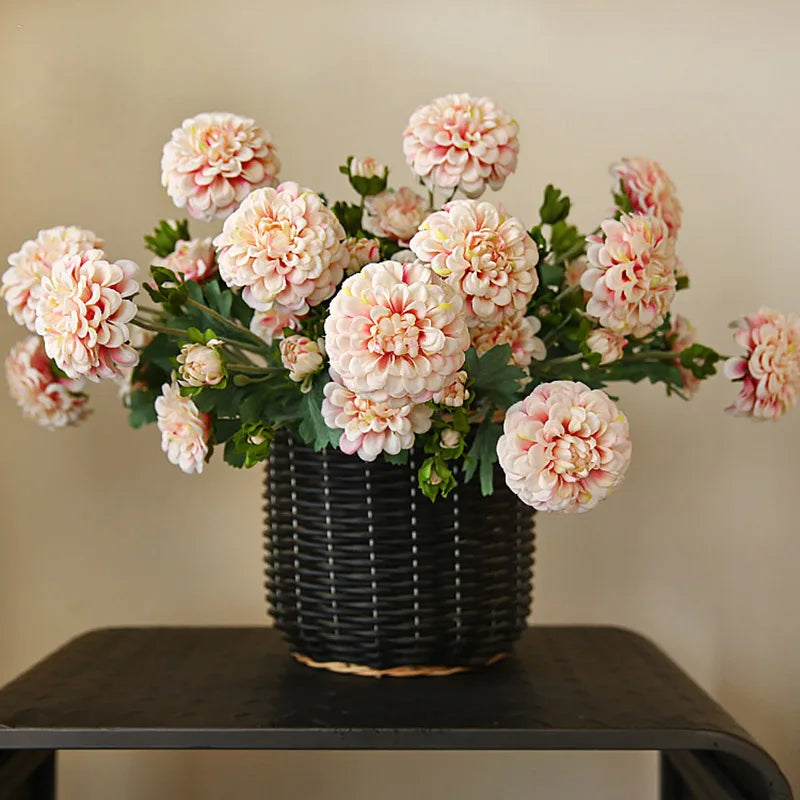 Realistic oriental chrysanthemum artificial flowers for wedding decoration