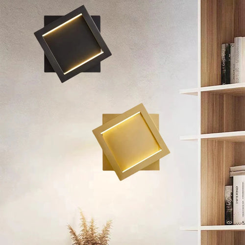 Modern adjustable brass wall light for decoration - vue 2 sur 8