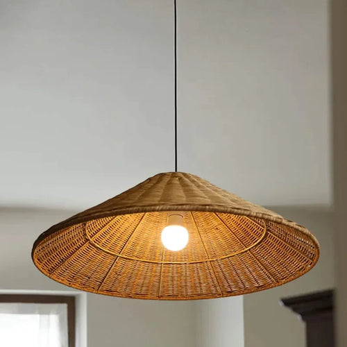 Hand-knitted rattan pendant light with minimalist shade - vue 3 sur 16