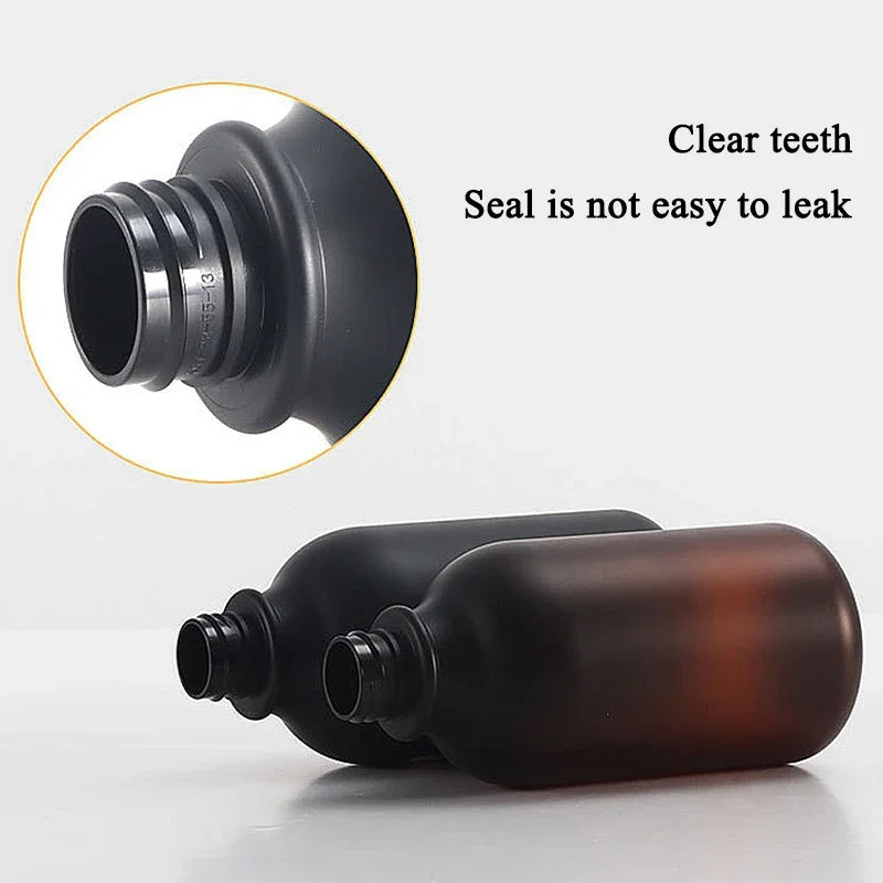 portable soap dispenser bottle with pump - vue 5 sur 28