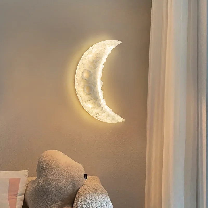 applique murale en croissant de lune en résine gravée pour éclairage décoratif - vue 4 sur 8