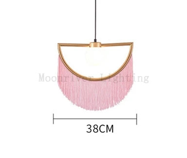 Heart-shaped table lamp with pink tassel in creative nordic style
