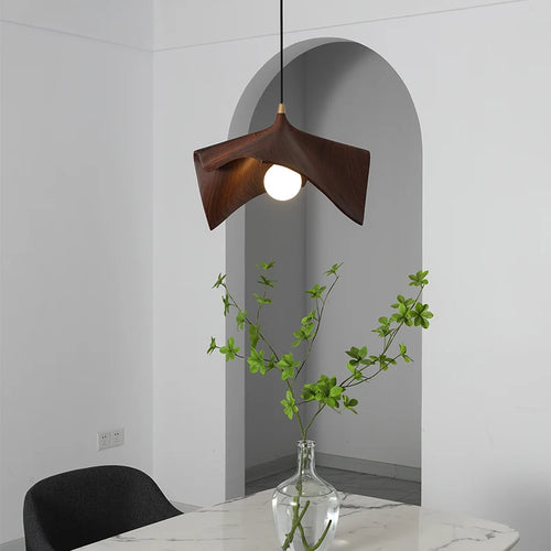 Modern resin LED chandelier with creative design - vue 4 sur 9