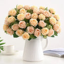 Artificial rose bouquet for weddings and decoration