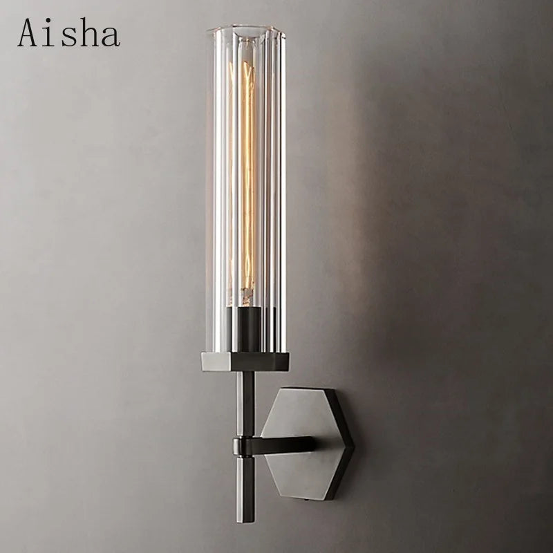 American luxury LED wall light with crystal and gold metal shade - vue 3 sur 11