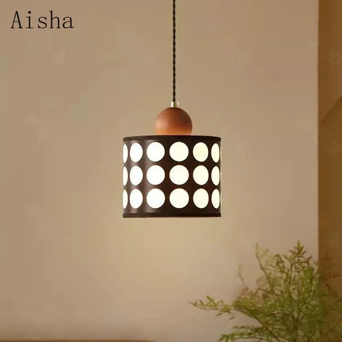 French medieval style pendant light for an elegant interior - vue 6 sur 9