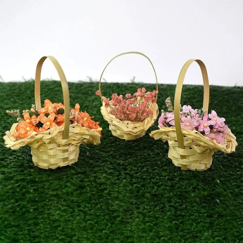mini woven flower baskets with handle party and wedding decorations