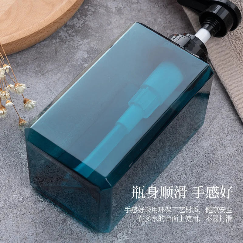 wall-mounted liquid soap dispenser for disinfectant and shower gel - vue 3 sur 15