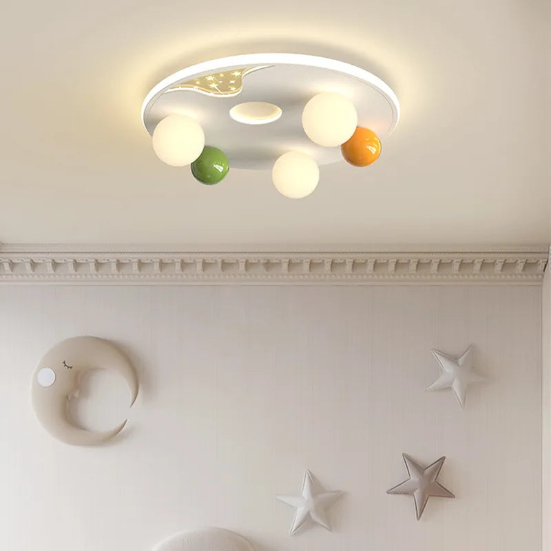 Modern bubble ball ceiling light for children's room