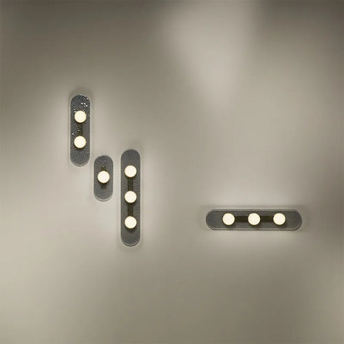 Minimalist rounded design wall light - vue 4 sur 9