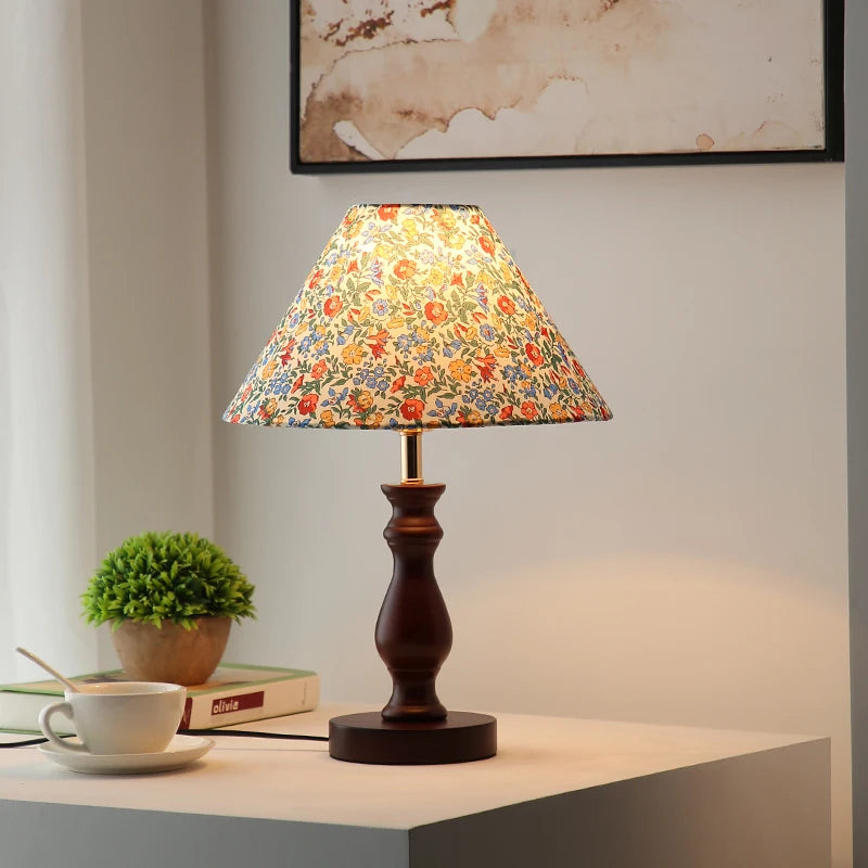 Medieval style solid wood table lamp with retro warm design