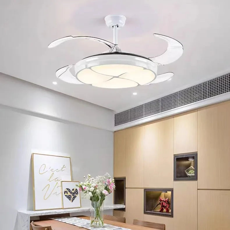 Modern silent ceiling light with integrated fan - vue 4 sur 12