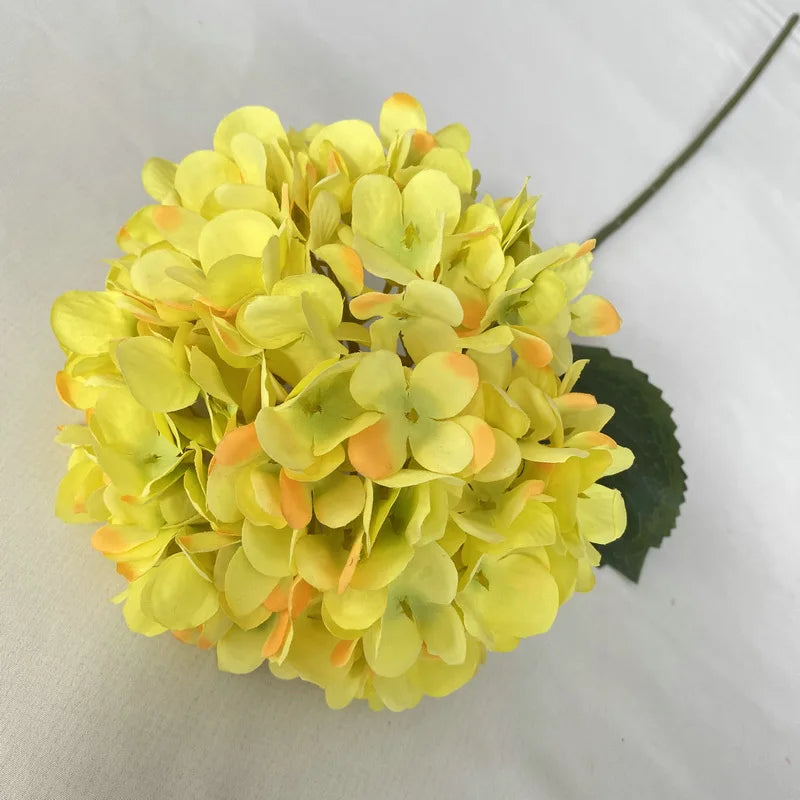 Artificial silk hydrangea bouquet for decoration and events - vue 16 sur 19
