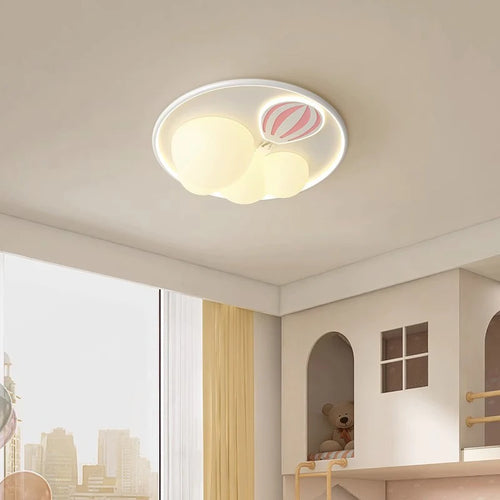 Modern hot air balloon ceiling light for girl's room - vue 2 sur 9