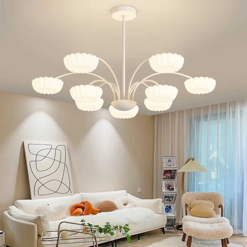 Romantic chandelier for weddings with bell-shaped lounge lamp