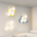 Helicopter wall light for a modern and cosy children's bedroom