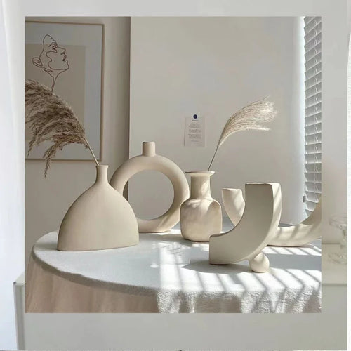 modern ceramic vase for dried flowers interior decoration - vue 3 sur 16