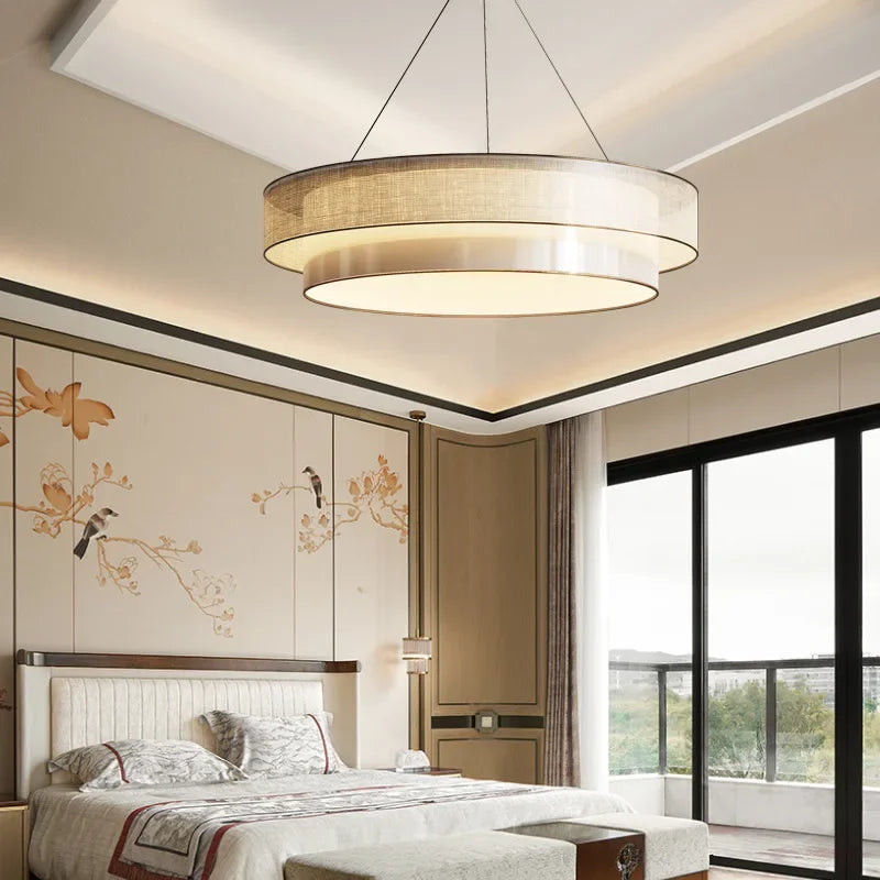 Modern circular fabric chandelier for elegant interiors - vue 4 sur 8