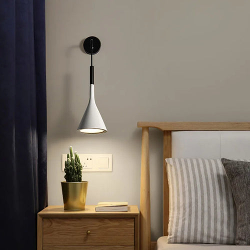 Modern resin wall light for interior decoration - vue 2 sur 10