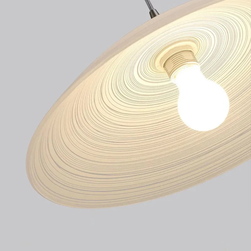 Designer glass pendant light for contemporary interiors and restaurants - vue 5 sur 7