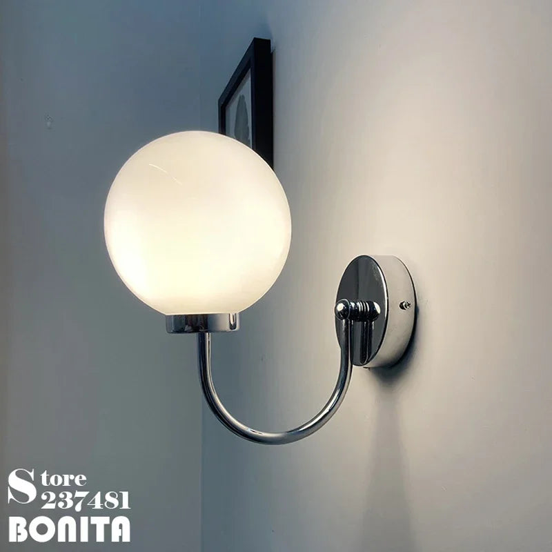 Elegant and modern chrome and milky glass wall light - vue 5 sur 8
