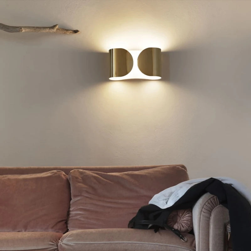 Art deco G4 metal wall light