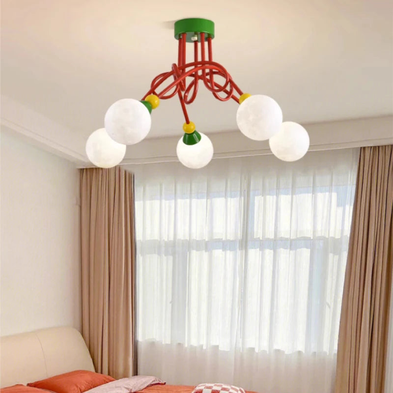 Colourful nordic chandelier for modern and simple children's room - vue 3 sur 10