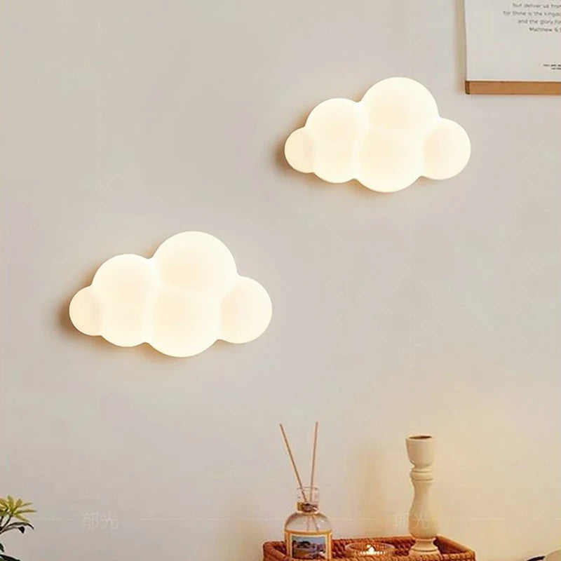 Cloud-shaped wall light for children with remote control and dimming