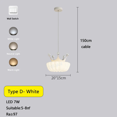 Luxury decorative pendant light with gold crown design - vue 14 sur 13