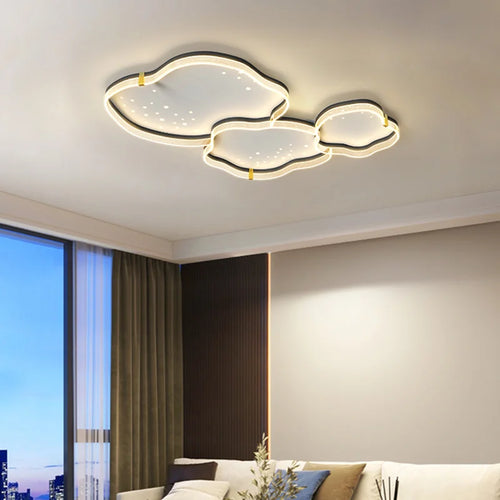Modern elegant LED ceiling light for refined interior decor - vue 3 sur 12