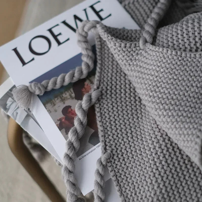 Nordic geometric knit throw blanket for living room or bedroom - vue 5 sur 7