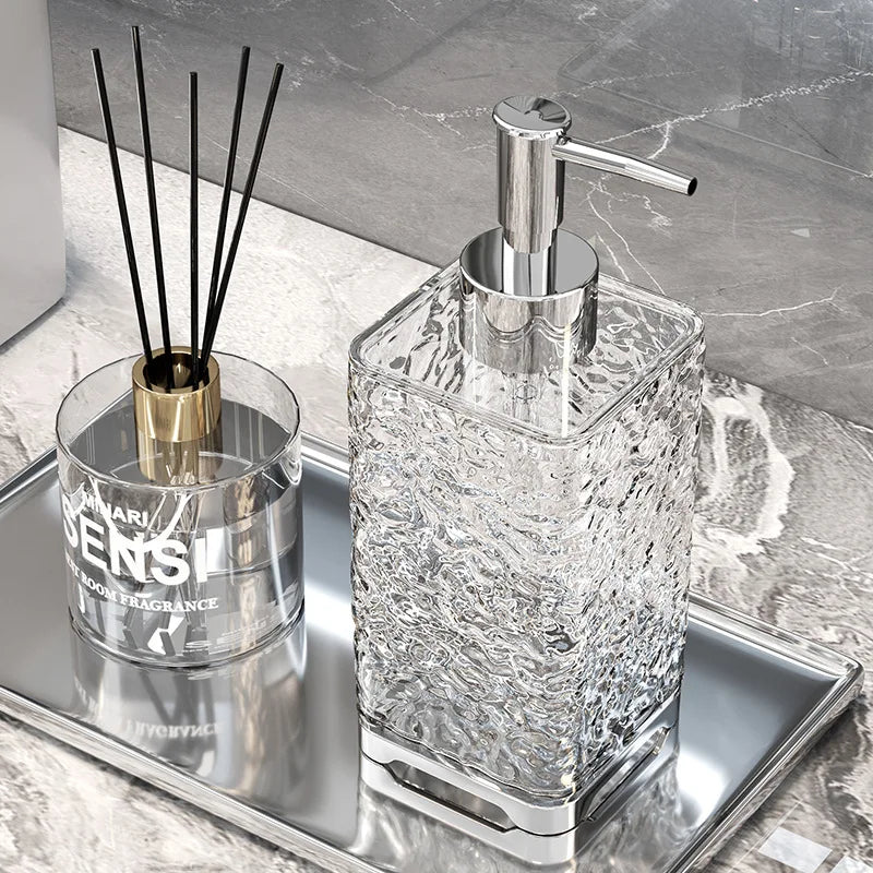 refillable acrylic soap dispenser for daily use - vue 4 sur 10