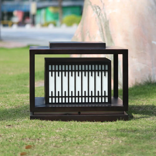 Outdoor solar LED lamp with remote control and dimmable brightness - vue 7 sur 10