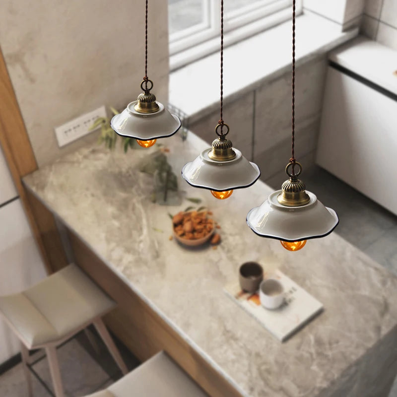 Modern ceramic LED pendant light for home interiors - vue 4 sur 29
