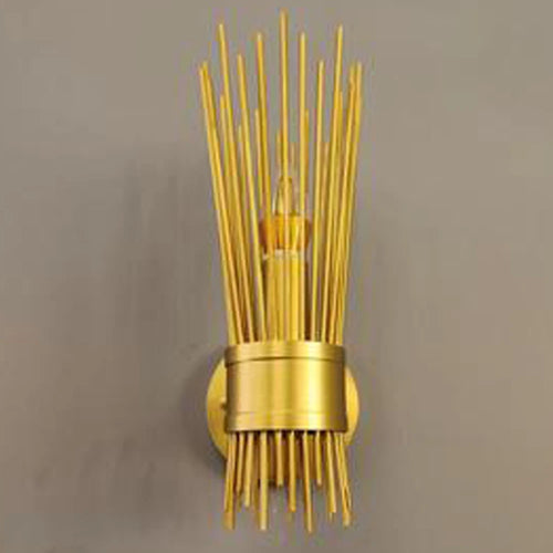 Luxury designer wall light in antique metal for an elegant interior - vue 5 sur 8