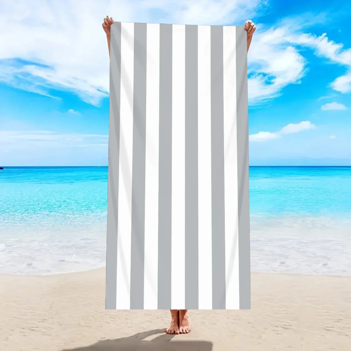 Quick-drying striped beach towel absorbent
