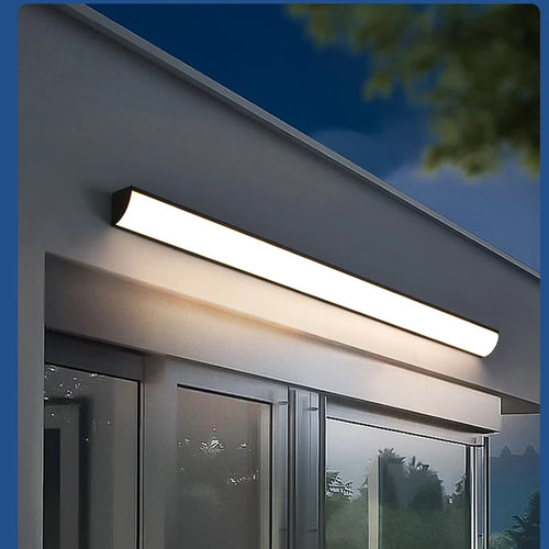 Modern waterproof LED outdoor wall light with wall-wash effect - vue 4 sur 10
